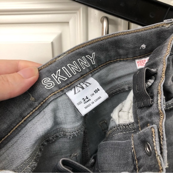 Zara boys skinny jeans - Picture 8 of 9